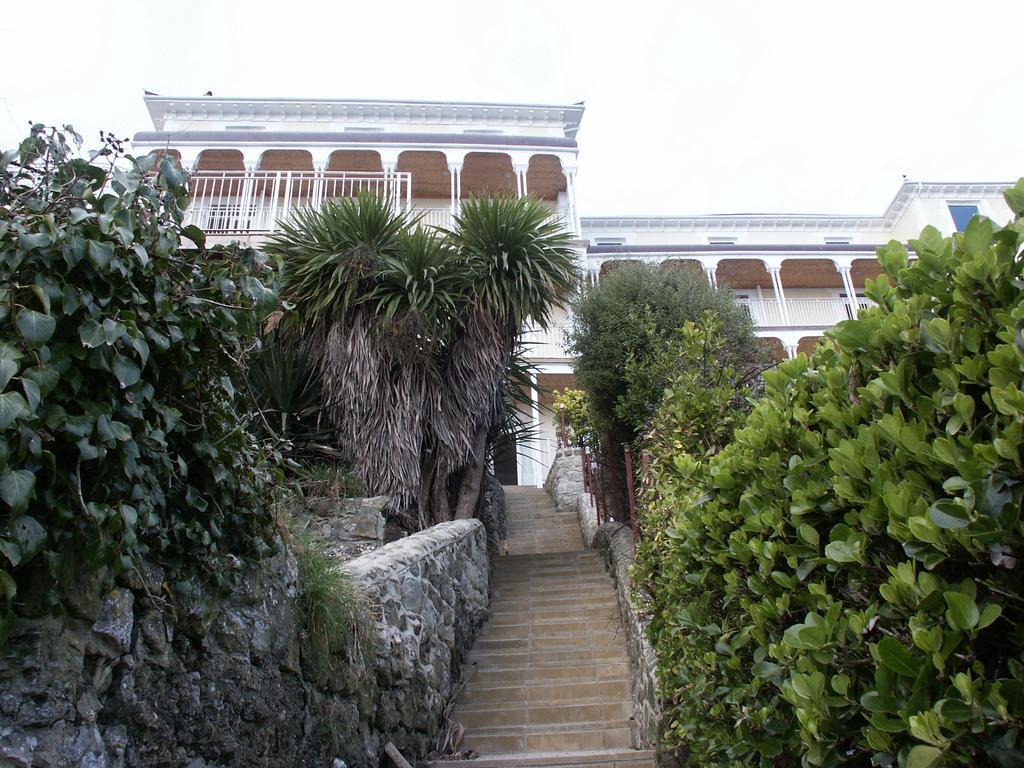 The Wellington Hotel Ventnor Exterior photo